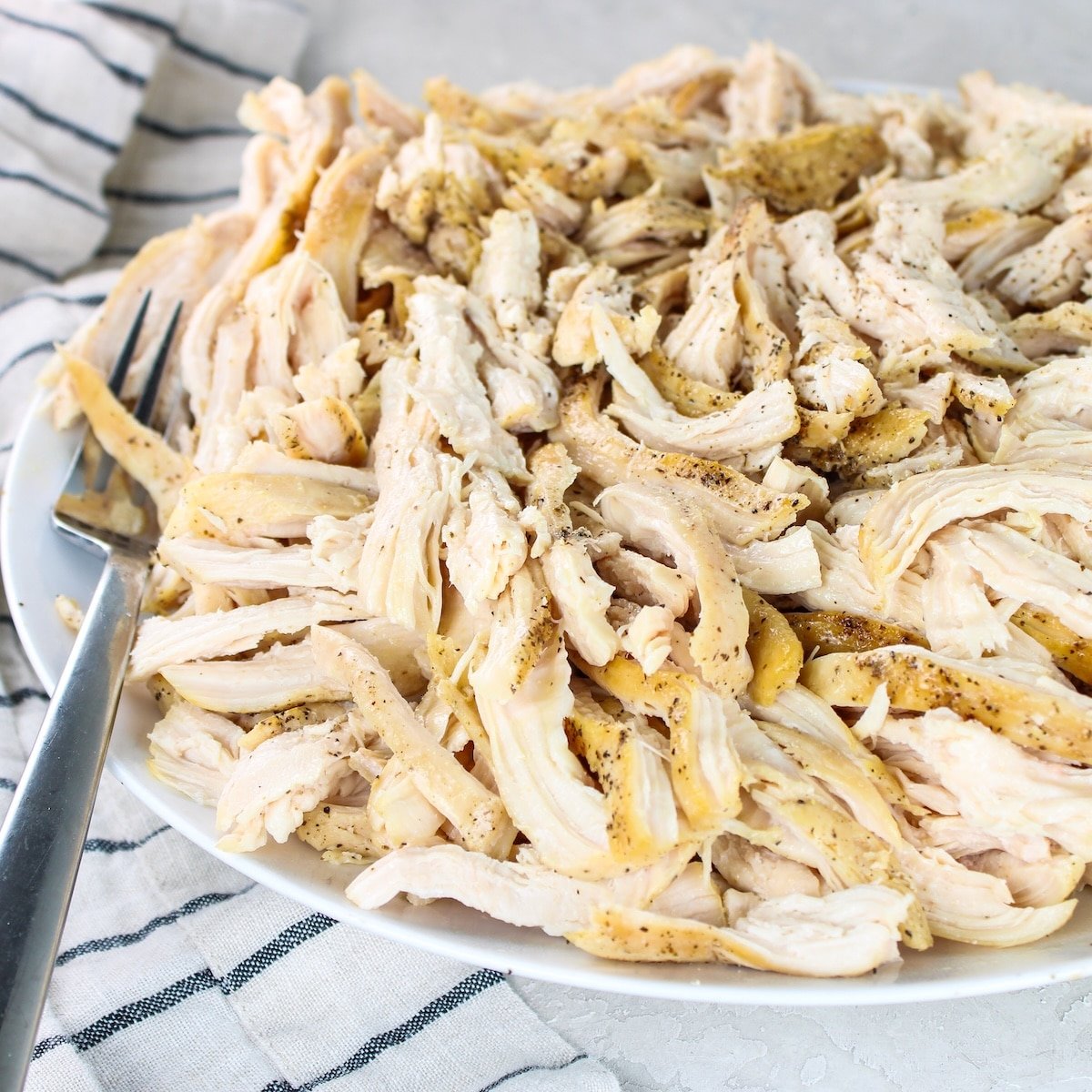 Easy, Juicy Shredded Chicken: Master 4 Moist Cooking Methods